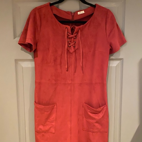 Velvet Dress - Picture 1 of 1